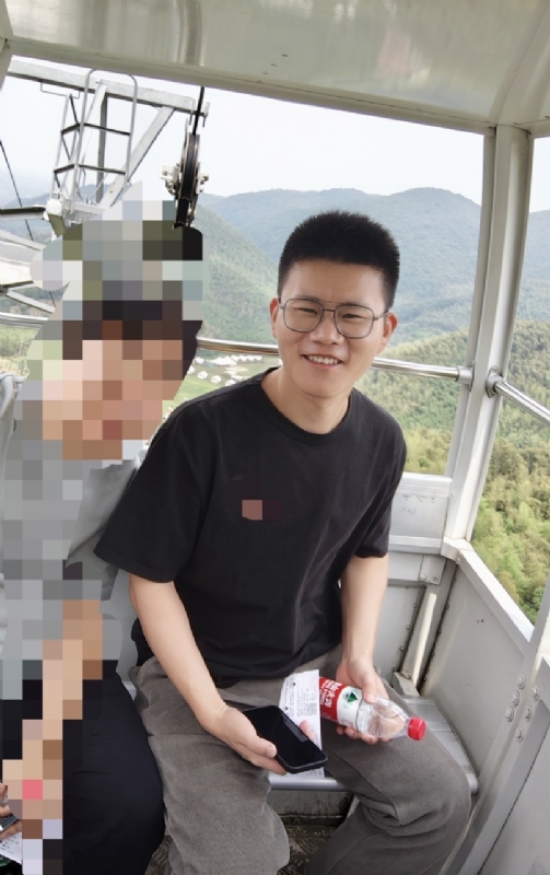 奔奔笨笨的第一张照片--杭州交友中心